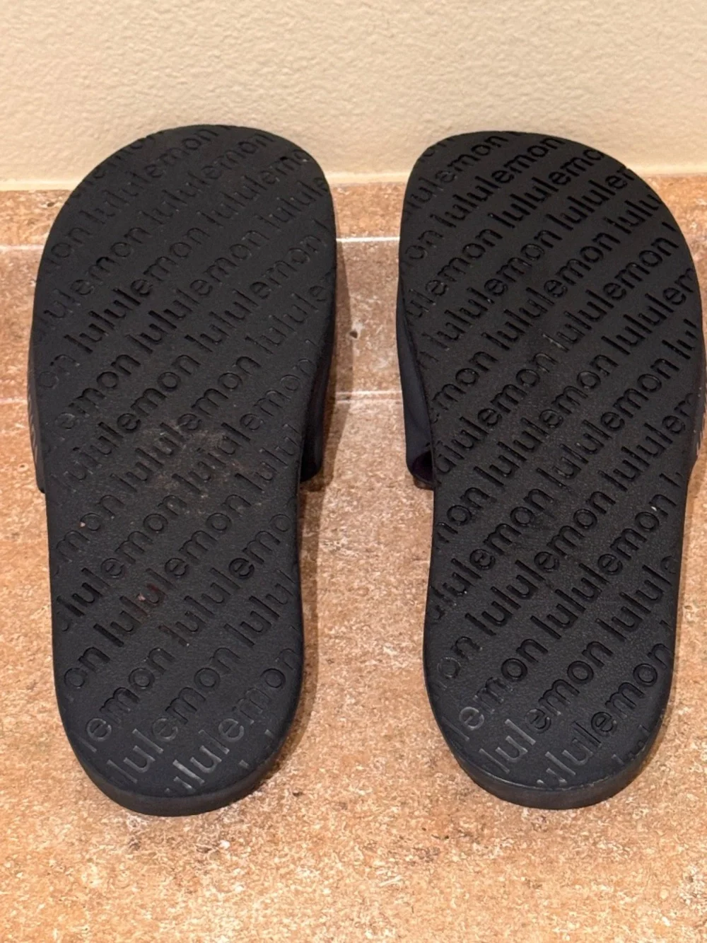 lululemon Restfeel Slides - Women's Size 10 - Like New